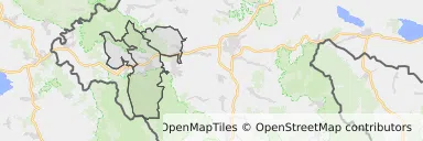 Mapa z zaznaczoną Szczytnej